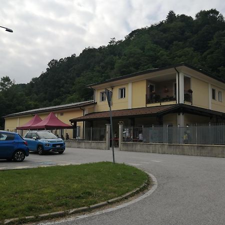 Locazione Turistica Varaita-Brossasco Extérieur photo